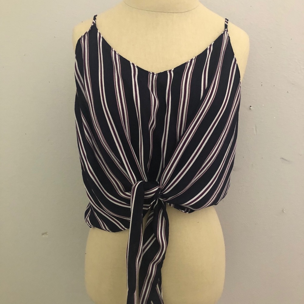 Cropped Tie Top